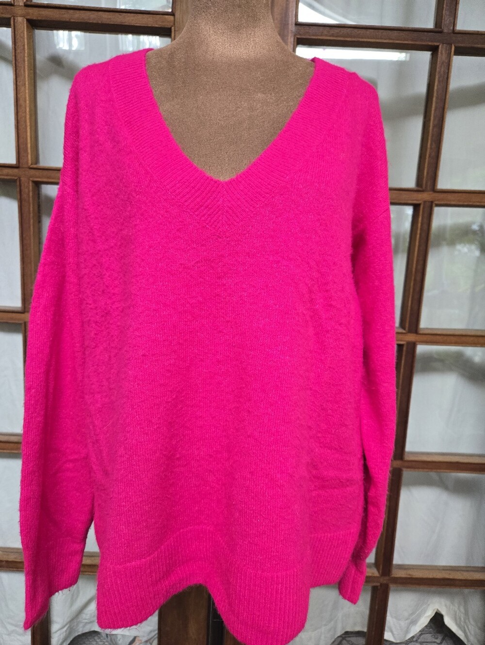 GAP V-Neck Oversized Sweater - Bright Hot Pink